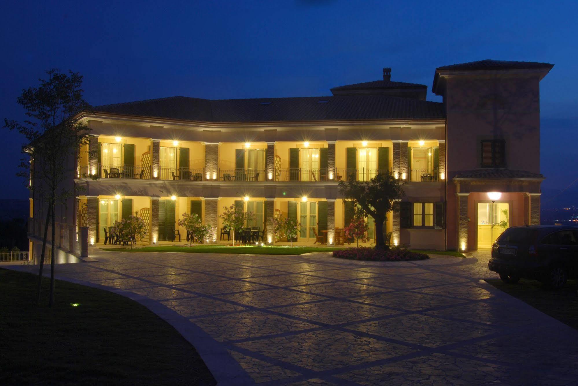 Incantea Resort Tortoreto Luaran gambar